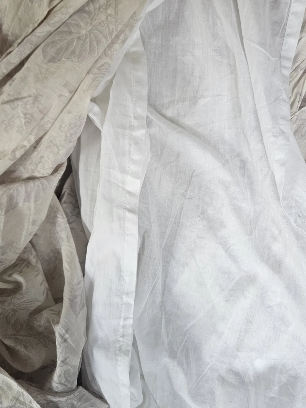 Lovely Cream and Lavender Pintuck Floral Drapery Curtains XL 100x50inches